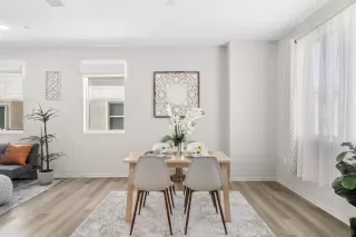 Photo #3: 240022821 Listing