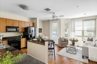 Photo #2: 240022847 Listing