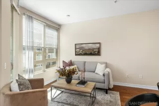 Photo #3: 240022847 Listing