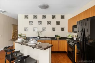 Photo #6: 240022847 Listing