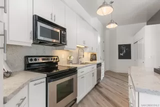 Photo #2: 240022850 Listing