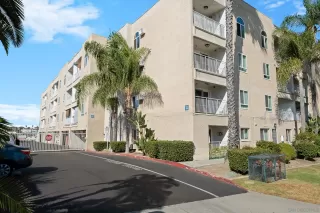 Photo #2: 240022869 Listing