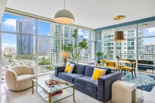 Photo #4: 240022966 Listing