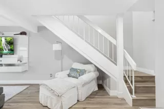 Photo #3: 240022996 Listing