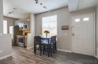 Photo #2: 240023009 Listing 