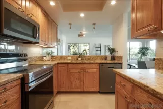 Photo #1: 240023025 Listing