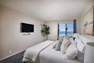 Photo #5: 240023108 Listing 