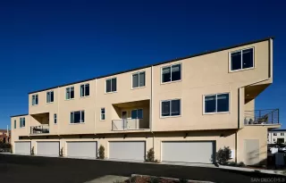 Photo #1: 240023200 Listing 