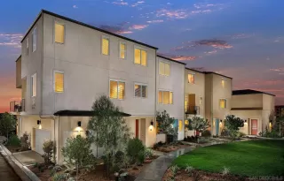 Photo #2: 240023200 Listing 