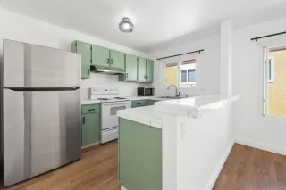 Photo #3: 240023343 Listing 