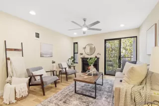 Photo #4: 240023355 Listing