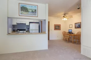 Photo #2: 240023359 Listing