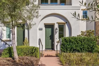 Photo #1: 240023361 Listing