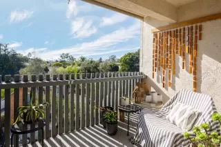 Photo #1: 240023368 Listing 