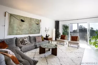 Photo #3: 240023368 Listing 