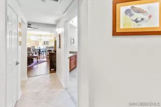 Photo #1: 240023373 Listing