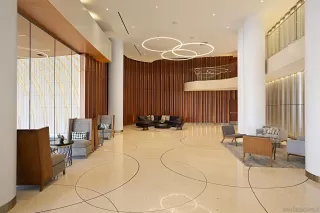 Photo #5: 240023430 Listing