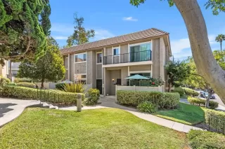 Photo #2: 240023447 Listing