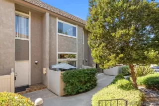 Photo #3: 240023447 Listing