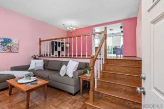 Photo #5: 240023447 Listing