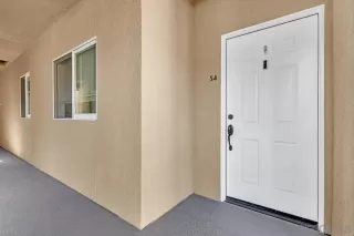 Photo #2: 240023464 Listing