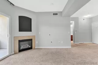 Photo #5: 240023464 Listing