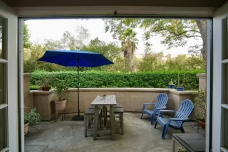 Photo #3: 240023580 Listing