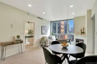 Photo #5: 240023628 Listing 