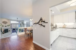 Photo #2: 240023637 Listing