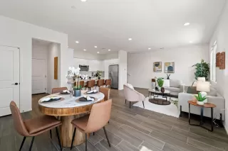 Photo #6: 240023640 Listing