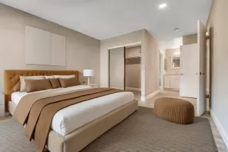 Photo #1: 240023679 Listing 