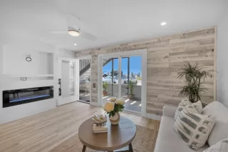 Photo #2: 240023704 Listing 