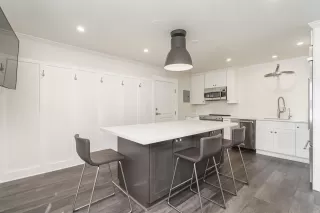 Photo #6: 240023713 Listing