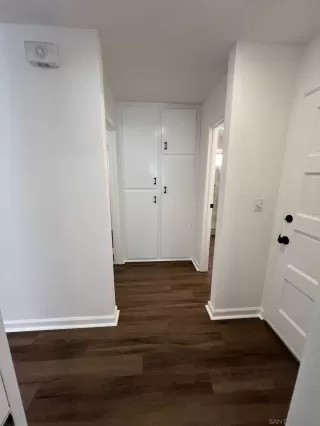 Photo #3: 240023764 Listing