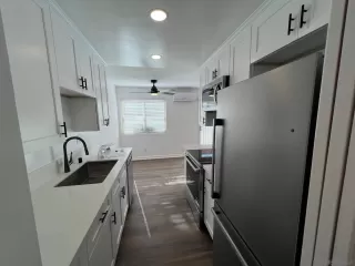 Photo #4: 240023764 Listing