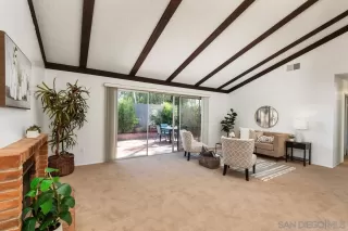 Photo #4: 240023810 Listing