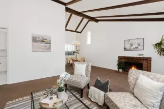 Photo #5: 240023810 Listing