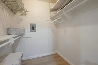 Photo #2: 240023845 Listing 