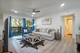 Photo #4: 240023845 Listing 