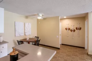 Photo #5: 240023942 Listing