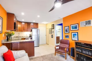 Photo #4: 240023979 Listing