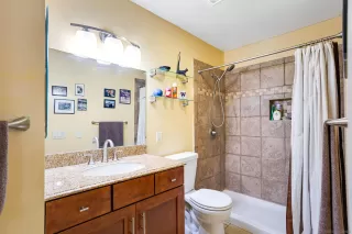 Photo #6: 240023979 Listing