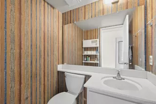 Photo #5: 240024019 Listing