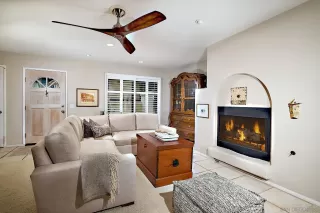 Photo #3: 240024024 Listing