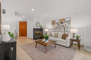 Photo #2: 240024095 Listing