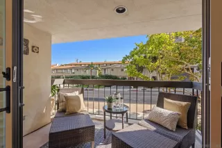 Photo #6: 240024095 Listing