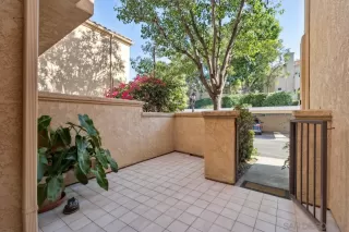 Photo #4: 240024196 Listing