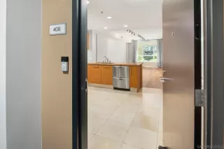 Photo #4: 240024220 Listing