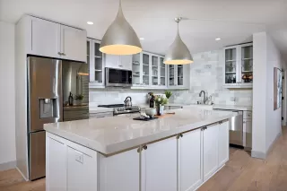 Photo #2: 240024234 Listing