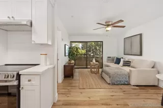 Photo #2: 240024291 Listing